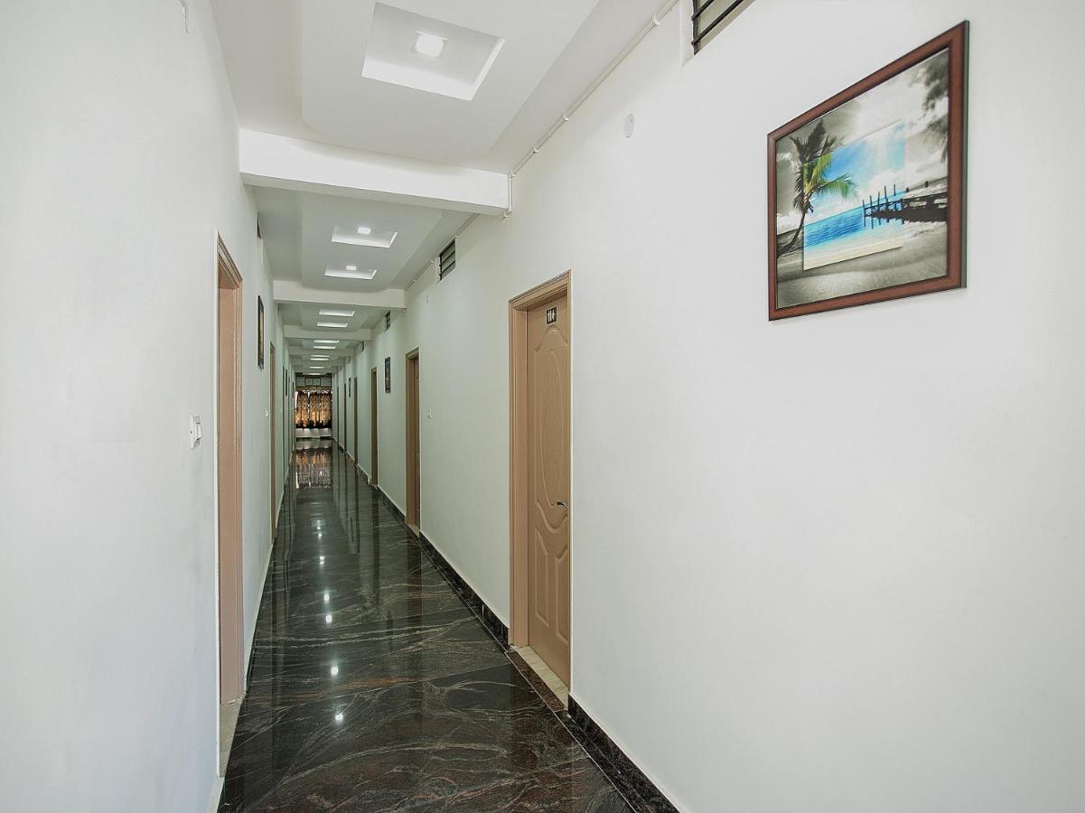 Oyo 11097 Hotel Grand Arabian Бангалор Екстериор снимка