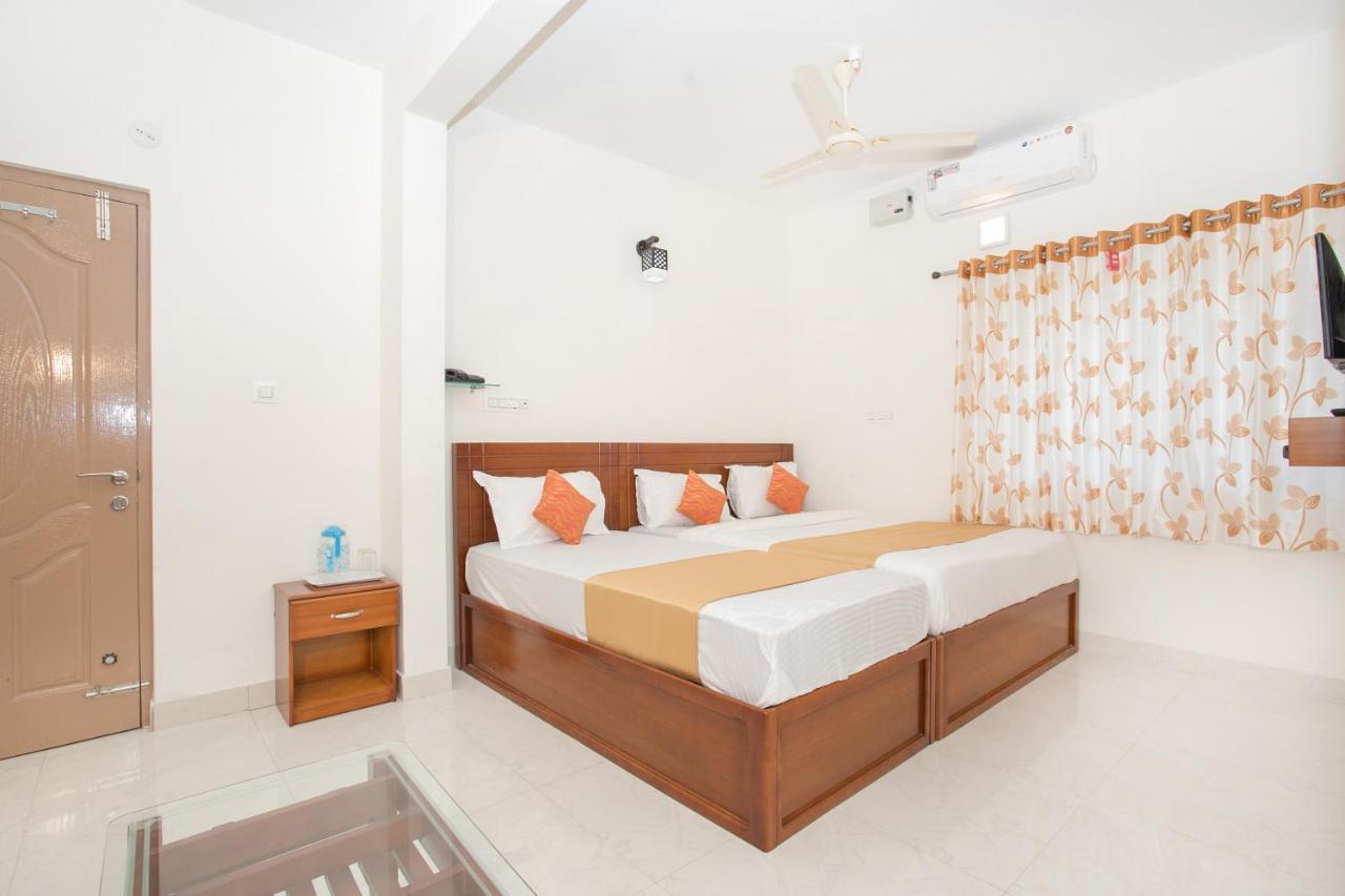 Oyo 11097 Hotel Grand Arabian Бангалор Екстериор снимка
