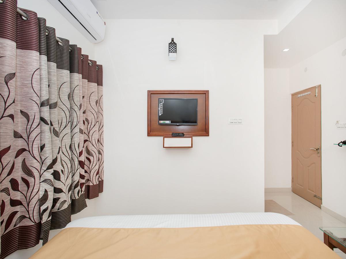 Oyo 11097 Hotel Grand Arabian Бангалор Екстериор снимка