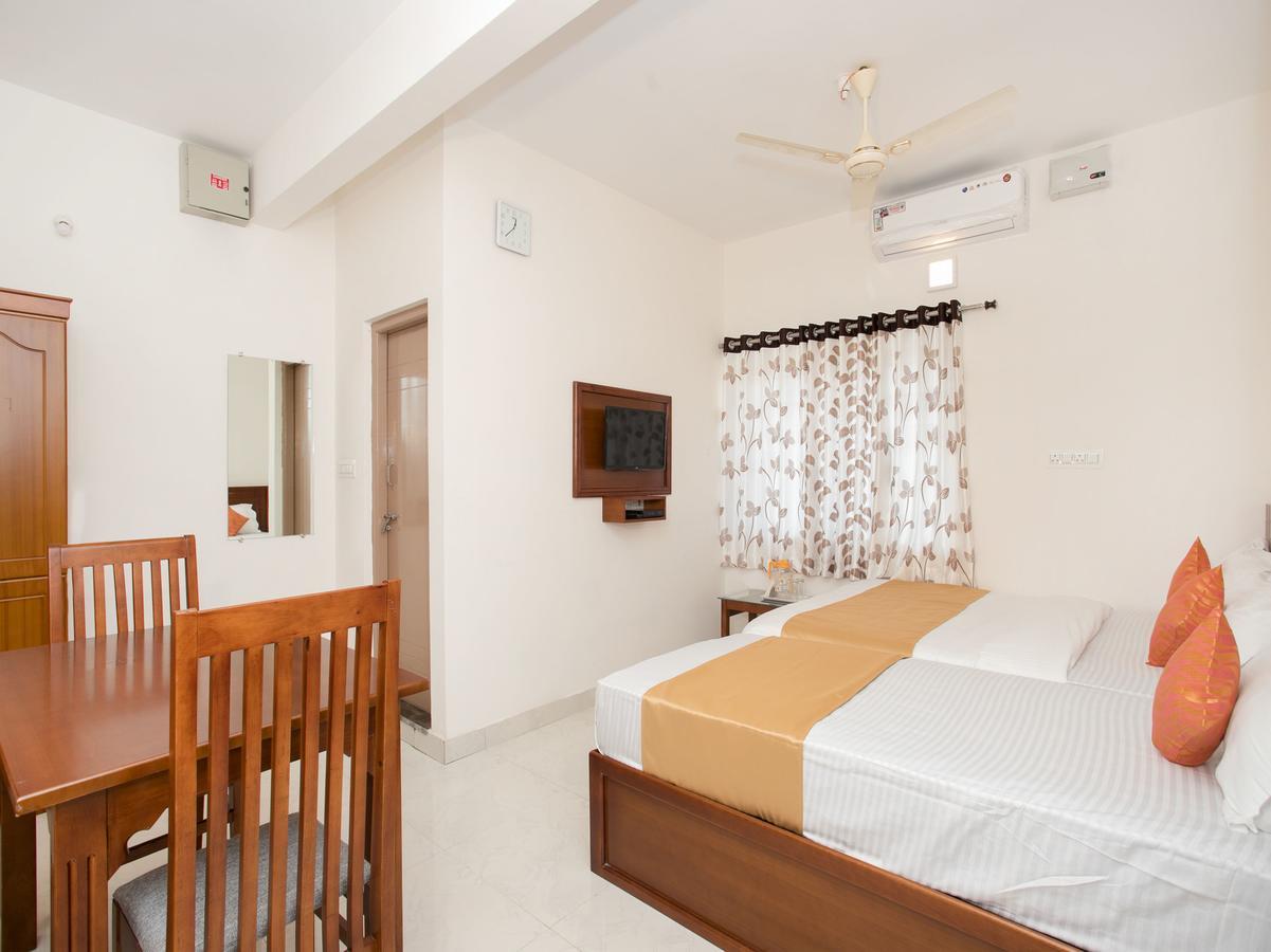 Oyo 11097 Hotel Grand Arabian Бангалор Екстериор снимка