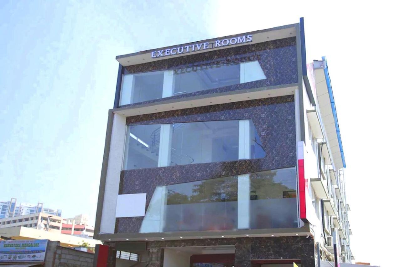 Oyo 11097 Hotel Grand Arabian Бангалор Екстериор снимка